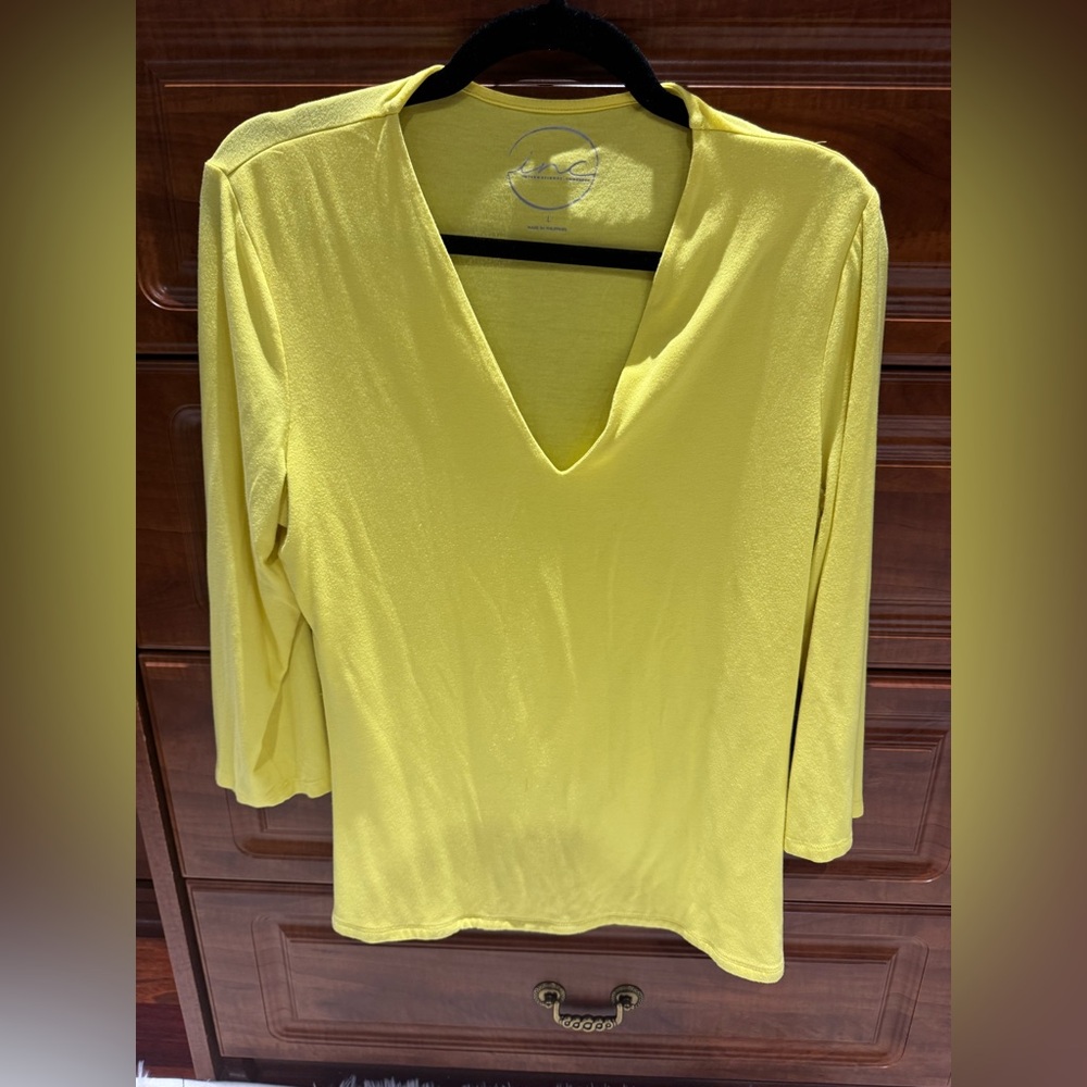 INC 3/4 sleeve v neck
